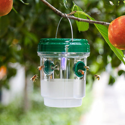Trampa de avispa colgante alimentada por energía solar